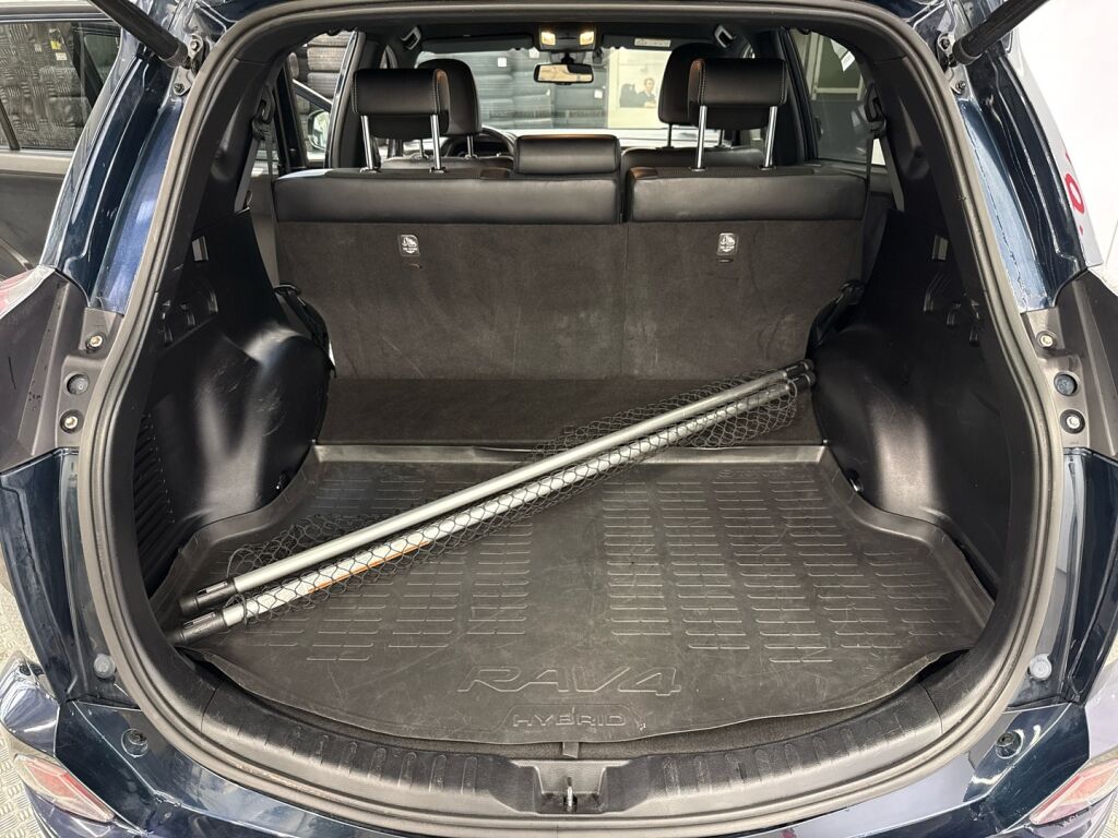 Toyota RAV4 2017 Sininen