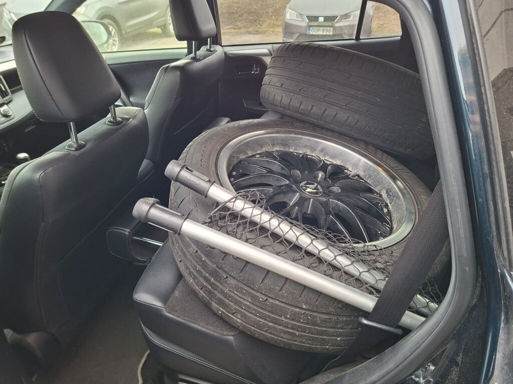 Toyota RAV4 2017 Sininen