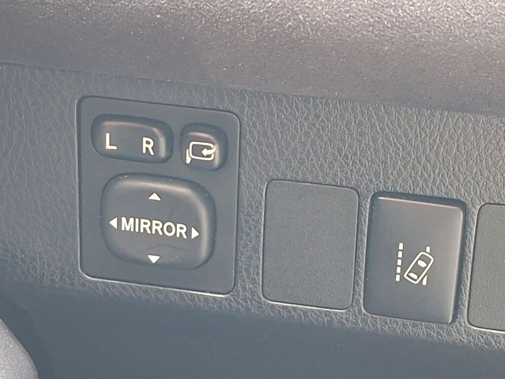 Toyota RAV4 2017 Sininen