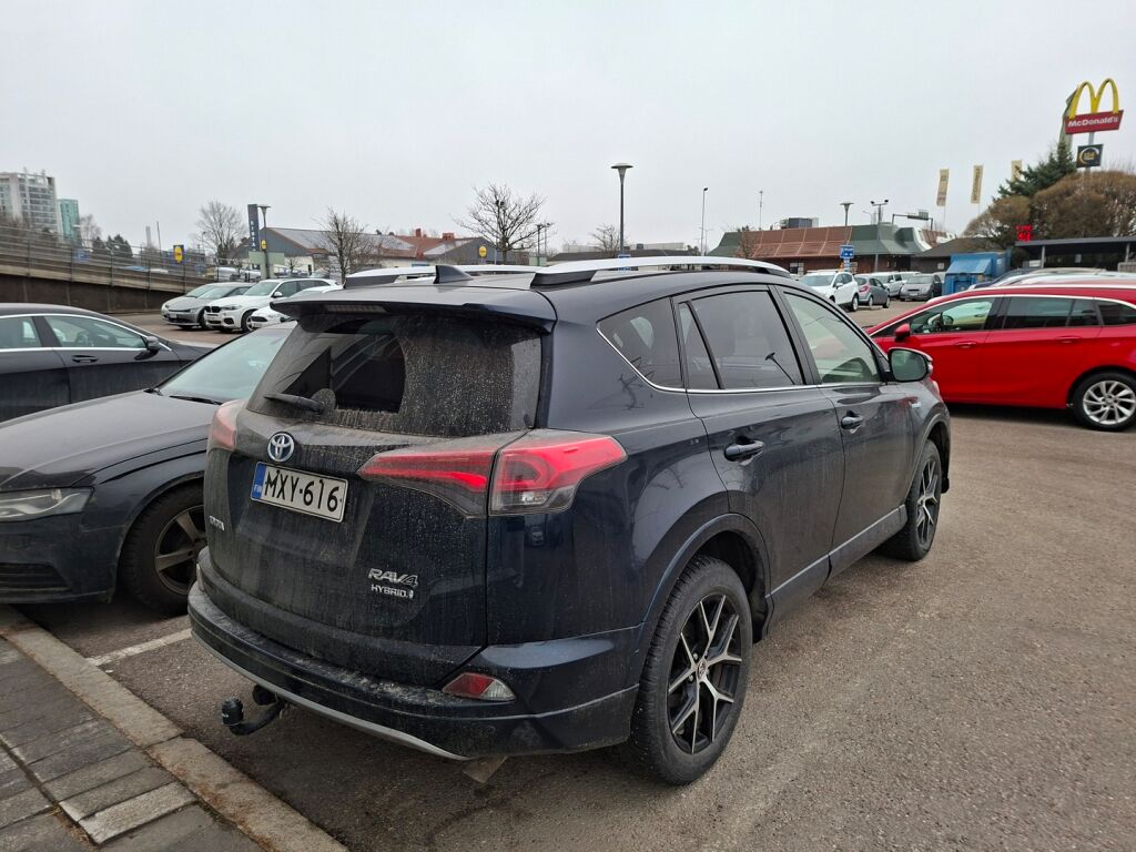 Toyota RAV4 2017 Sininen