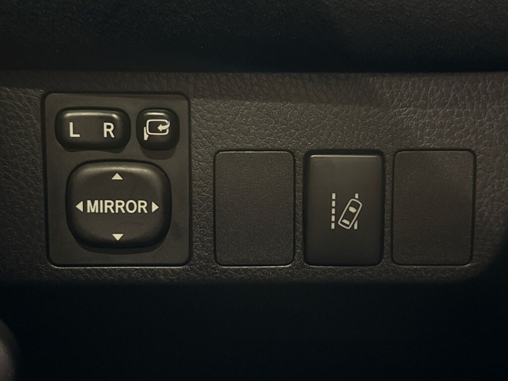 Toyota RAV4 2017 Sininen