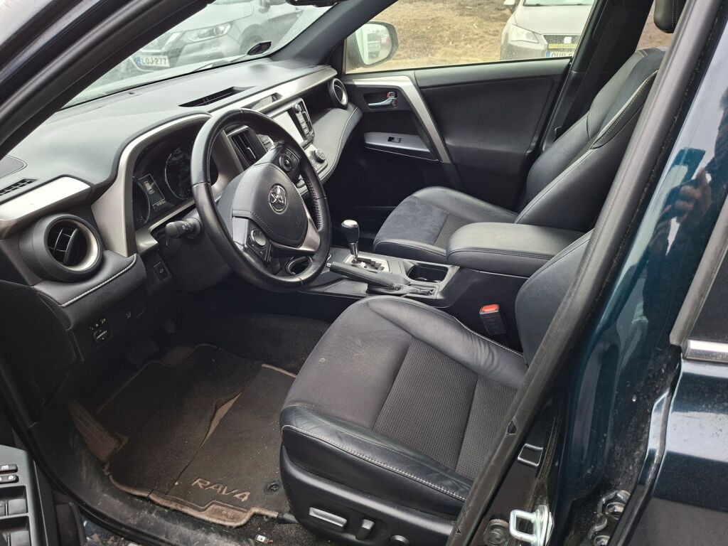 Toyota RAV4 2017 Sininen
