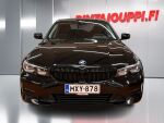BMW 330 2019 Musta