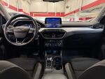 Ford Focus 2019 Punainen