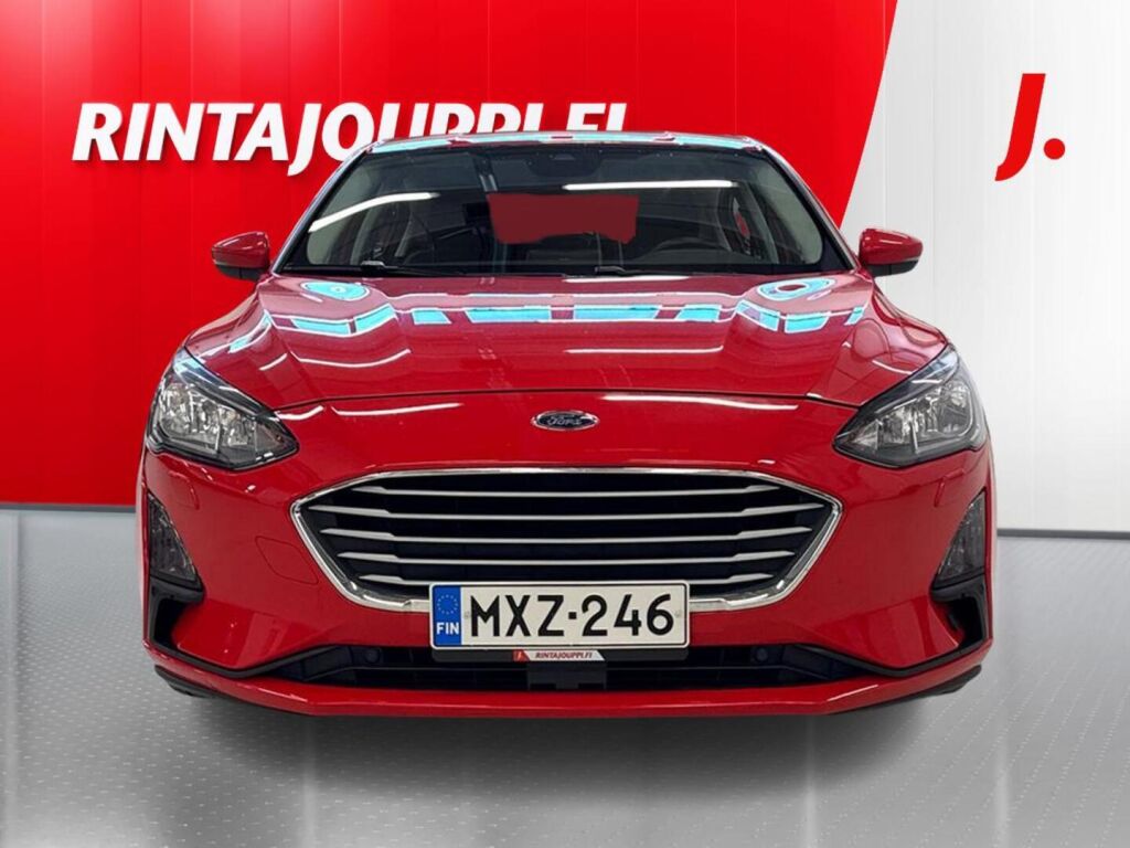 Ford Focus 2019 Punainen