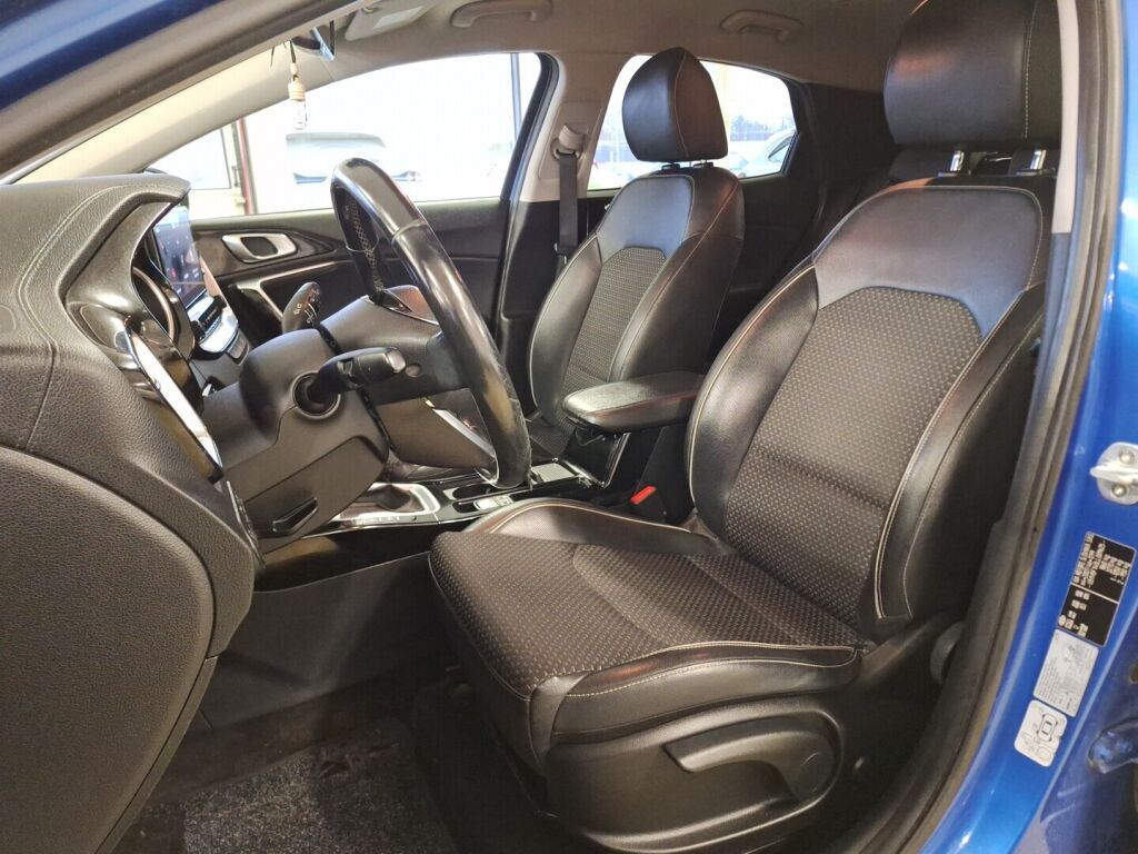 Kia XCeed 2019 Sininen