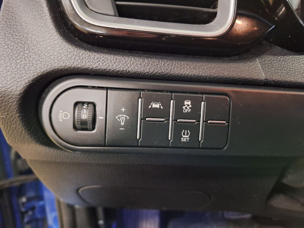 Kia XCeed 2019 Sininen