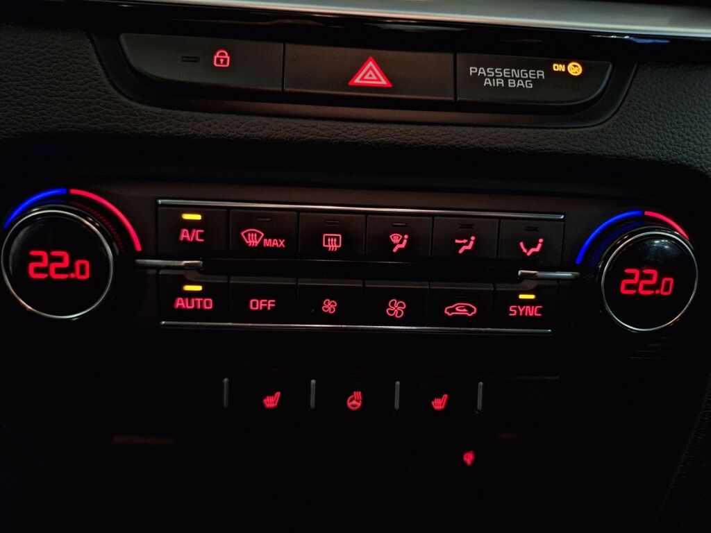 Kia XCeed 2019 Sininen