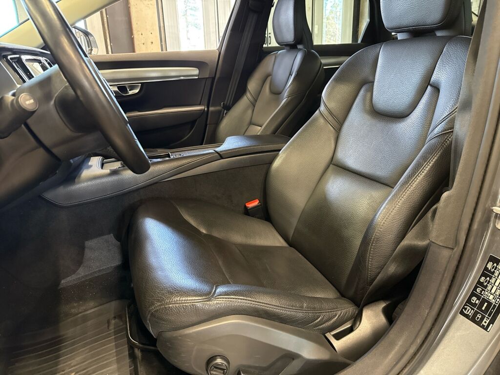 Volvo S90 2019 Harmaa