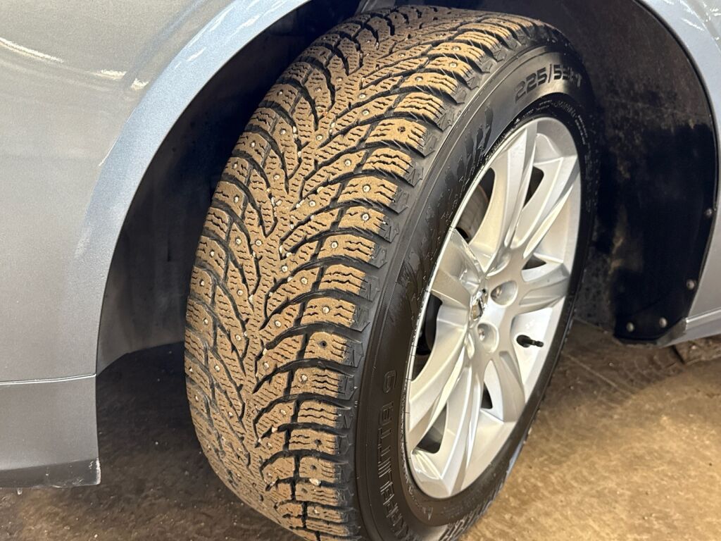 Volvo S90 2019 Harmaa