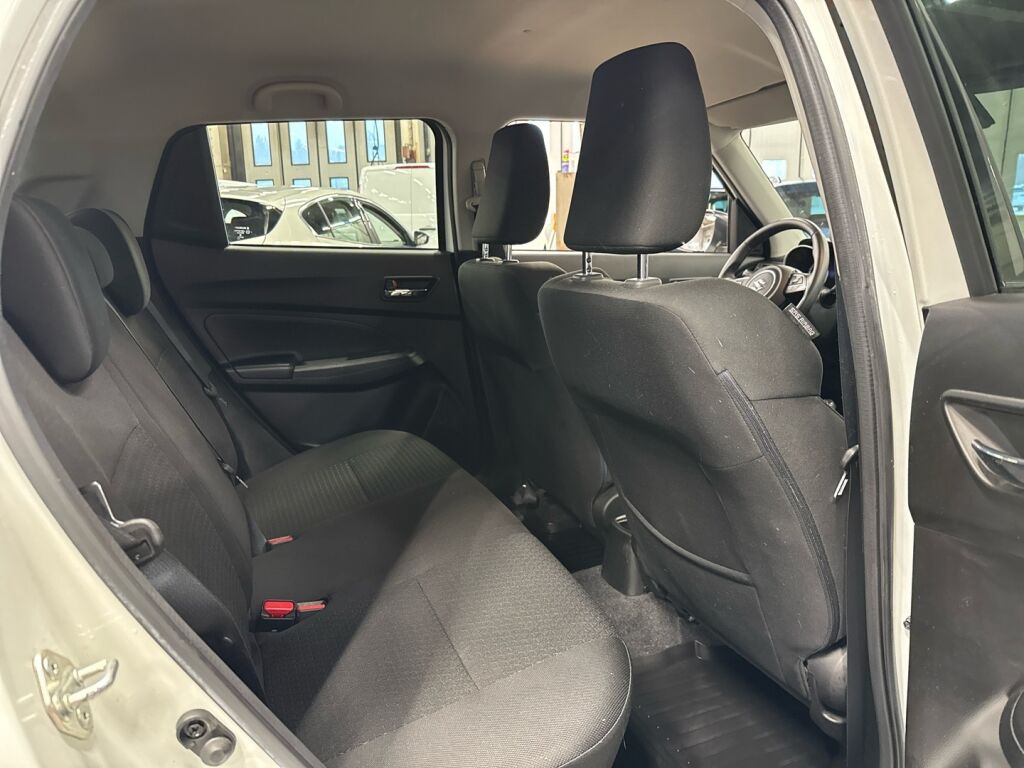 Suzuki Swift 2019 Valkoinen