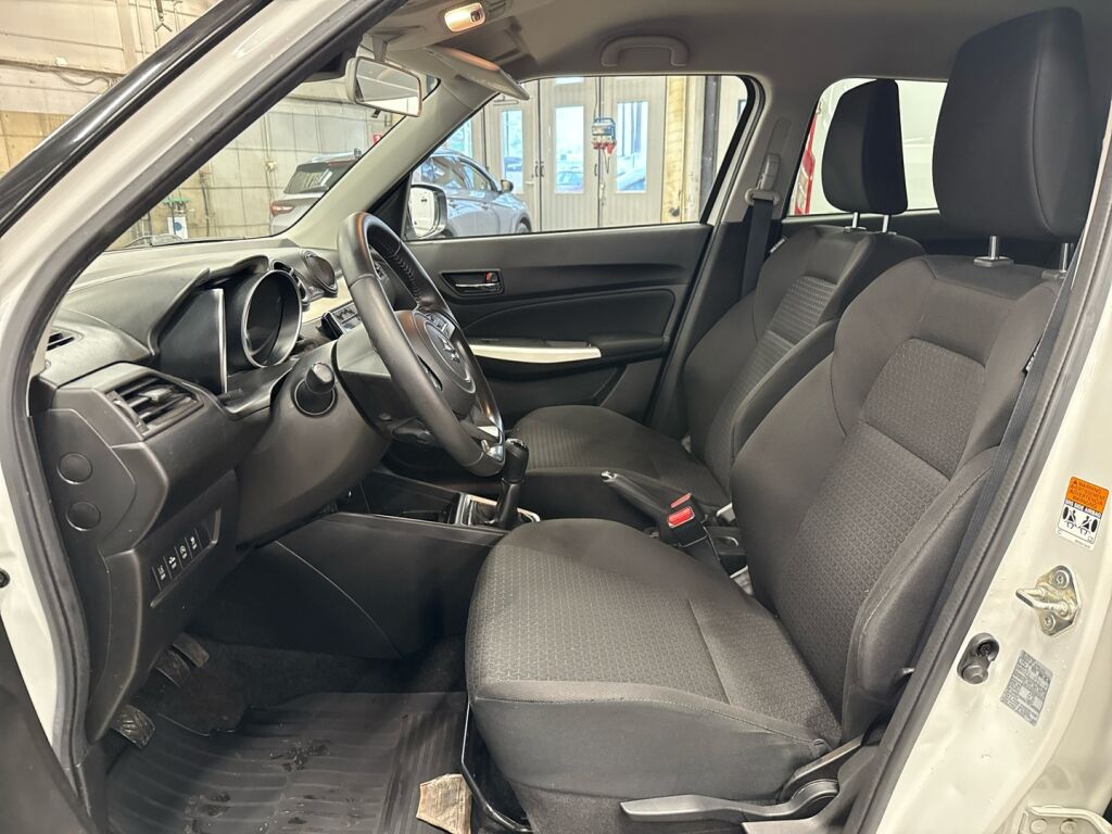 Suzuki Swift 2019 Valkoinen