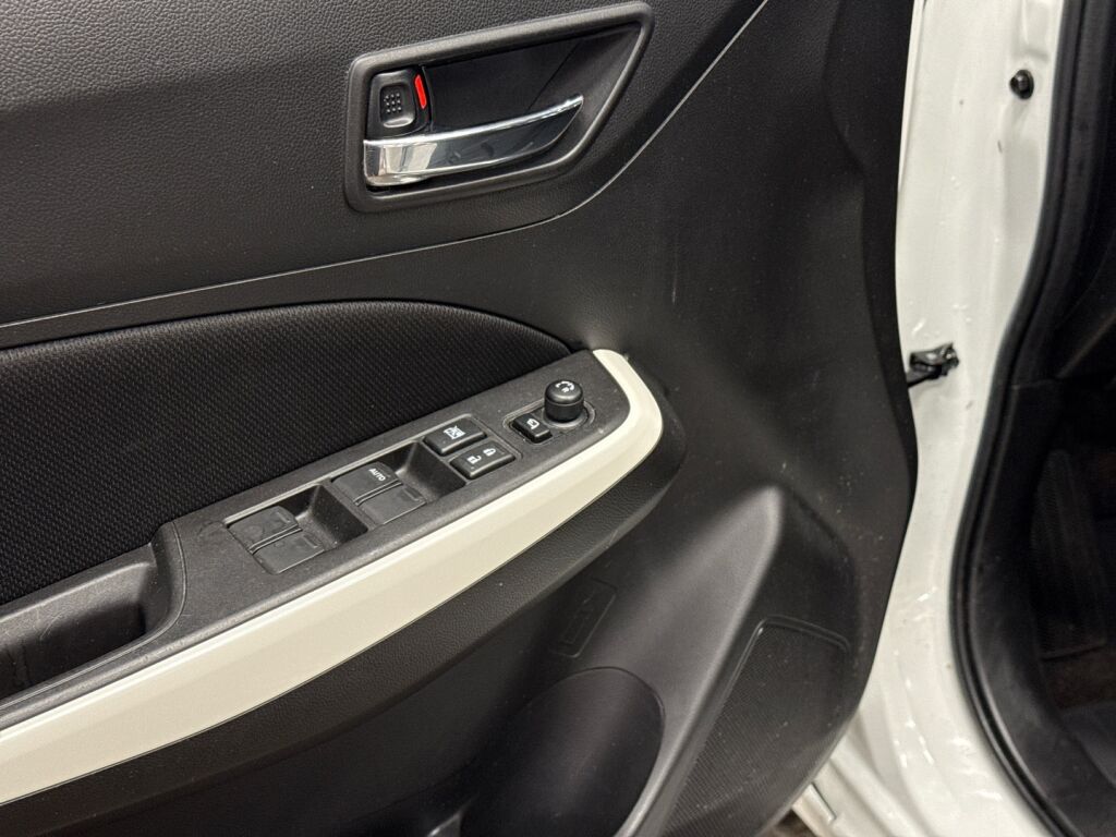 Suzuki Swift 2019 Valkoinen