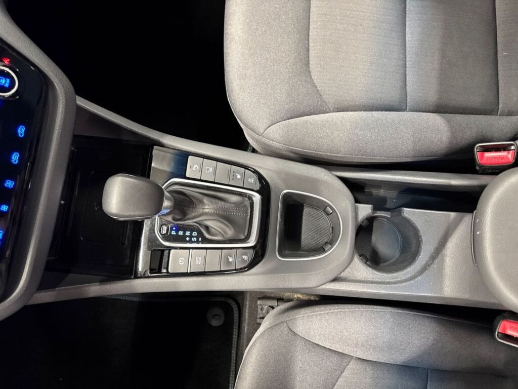 Hyundai IONIQ plug-in 2020 Valkoinen