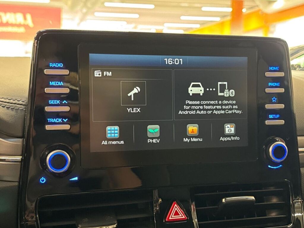 Hyundai IONIQ plug-in 2020 Valkoinen