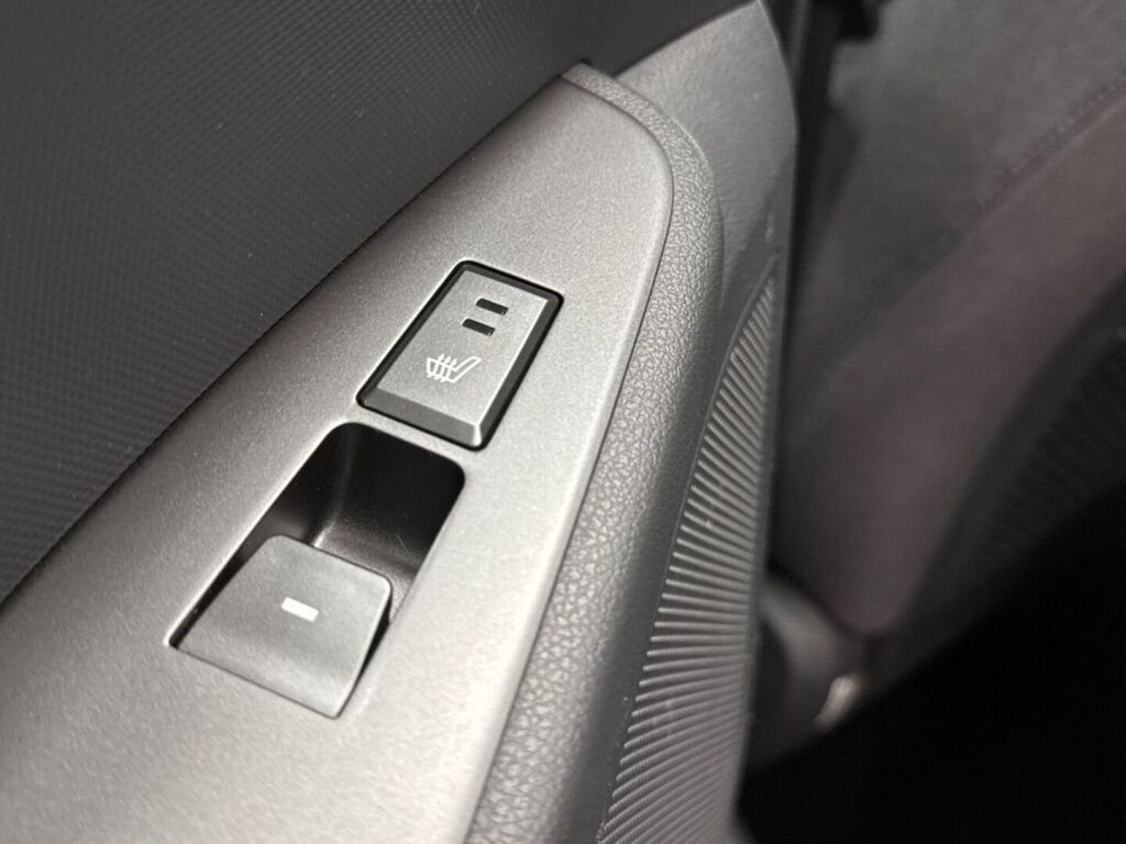 Hyundai IONIQ plug-in 2020 Valkoinen