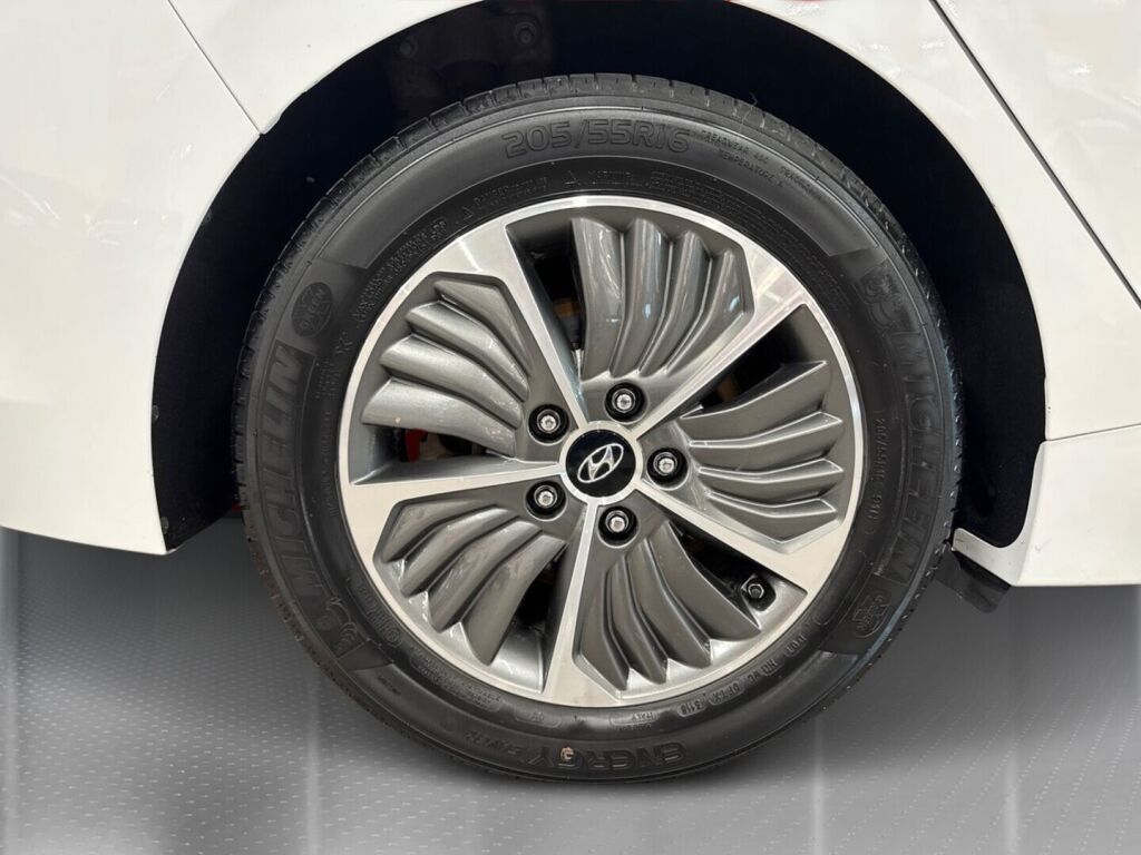 Hyundai IONIQ plug-in 2020 Valkoinen