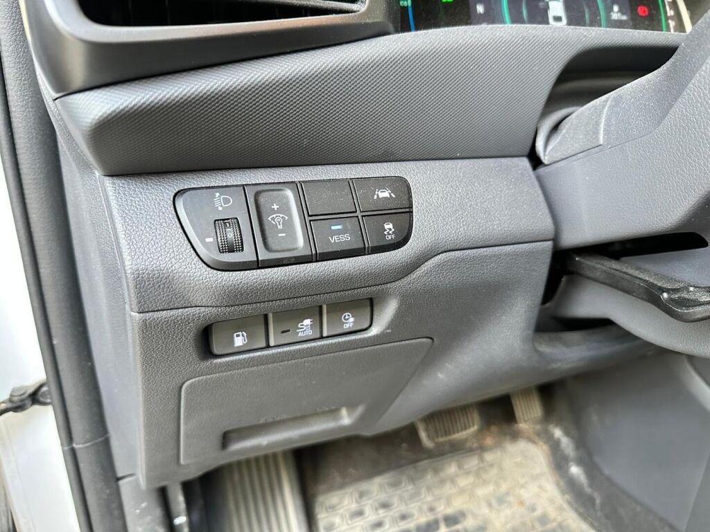 Hyundai IONIQ plug-in 2020 Valkoinen