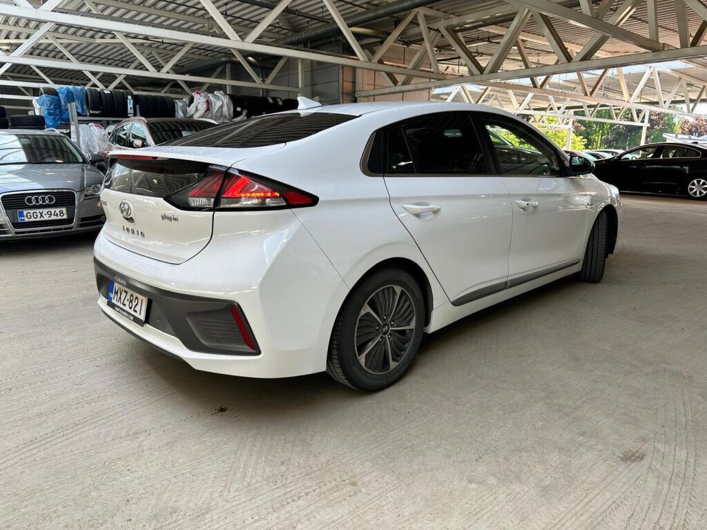 Hyundai IONIQ plug-in 2020 Valkoinen