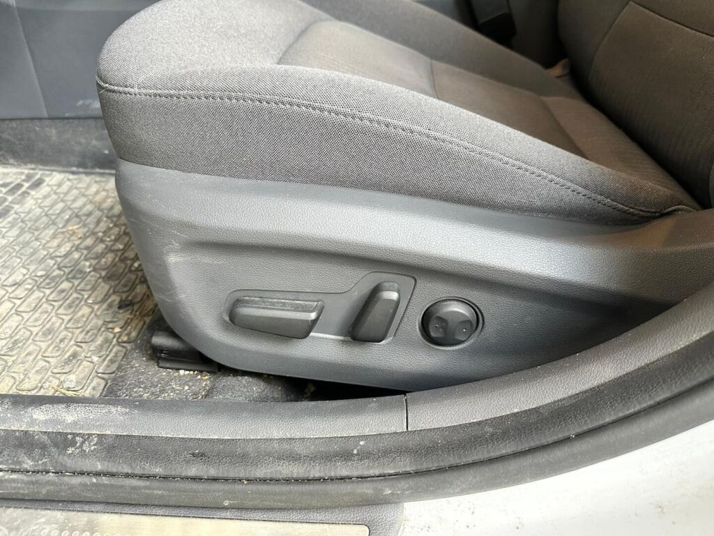 Hyundai IONIQ plug-in 2020 Valkoinen