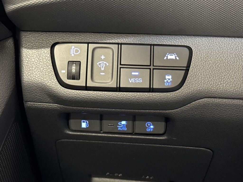 Hyundai IONIQ plug-in 2020 Valkoinen