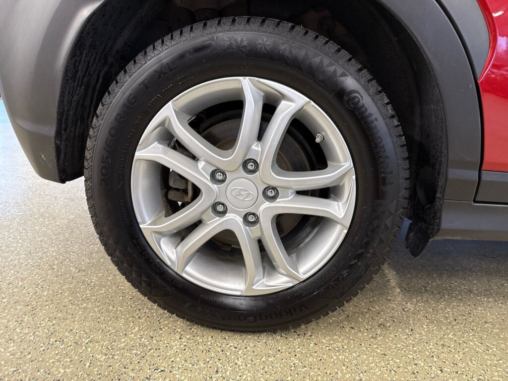 Hyundai KONA 2020 Punainen