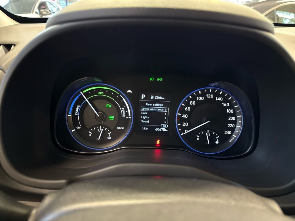 Hyundai KONA 2020 Punainen