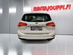 Ford Focus 2020 Valkoinen