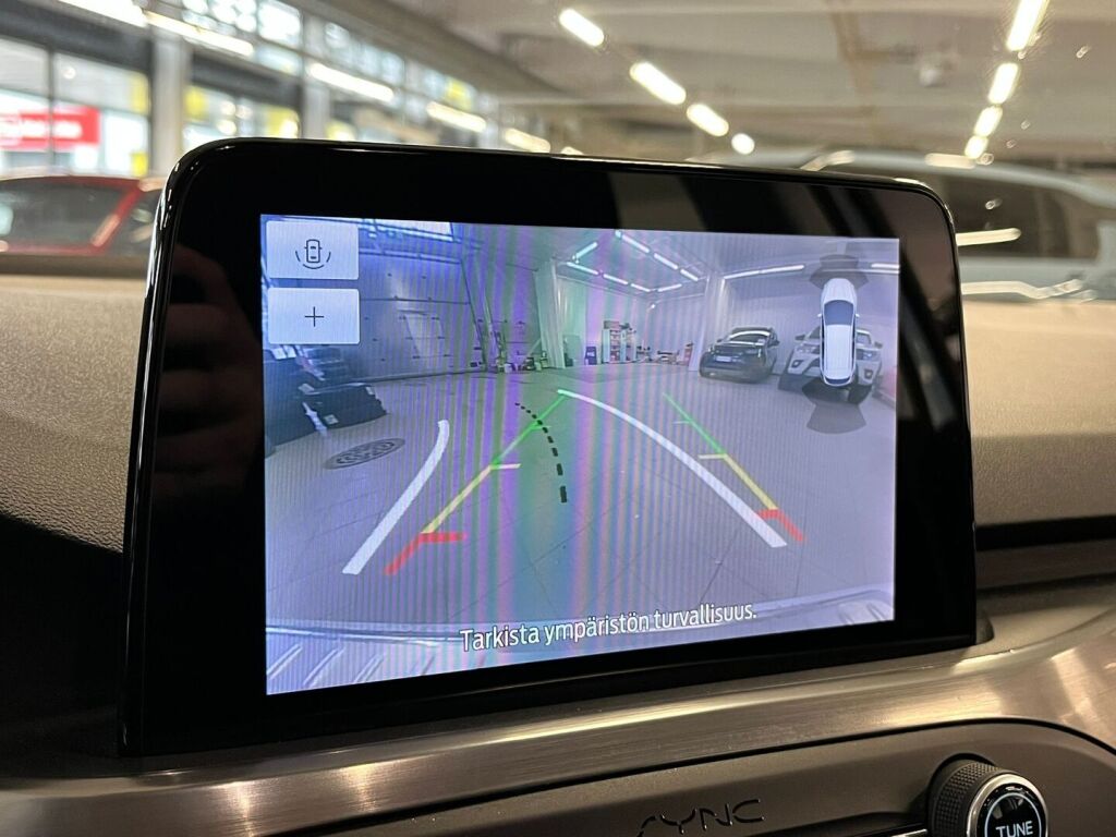 Ford Focus 2020 Valkoinen