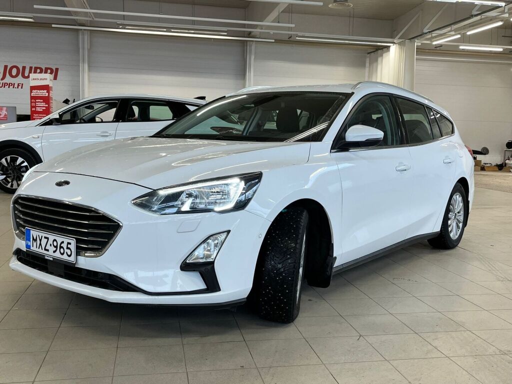 Ford Focus 2020 Valkoinen