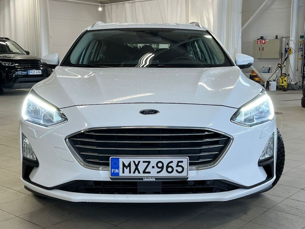 Ford Focus 2020 Valkoinen