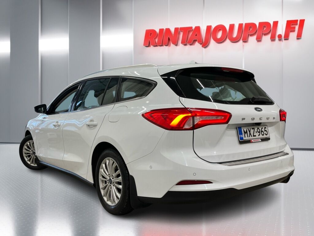 Ford Focus 2020 Valkoinen