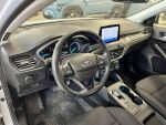 Ford Focus 2020 Valkoinen