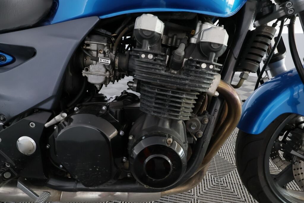 Kawasaki ZR-7 2001 Harmaa