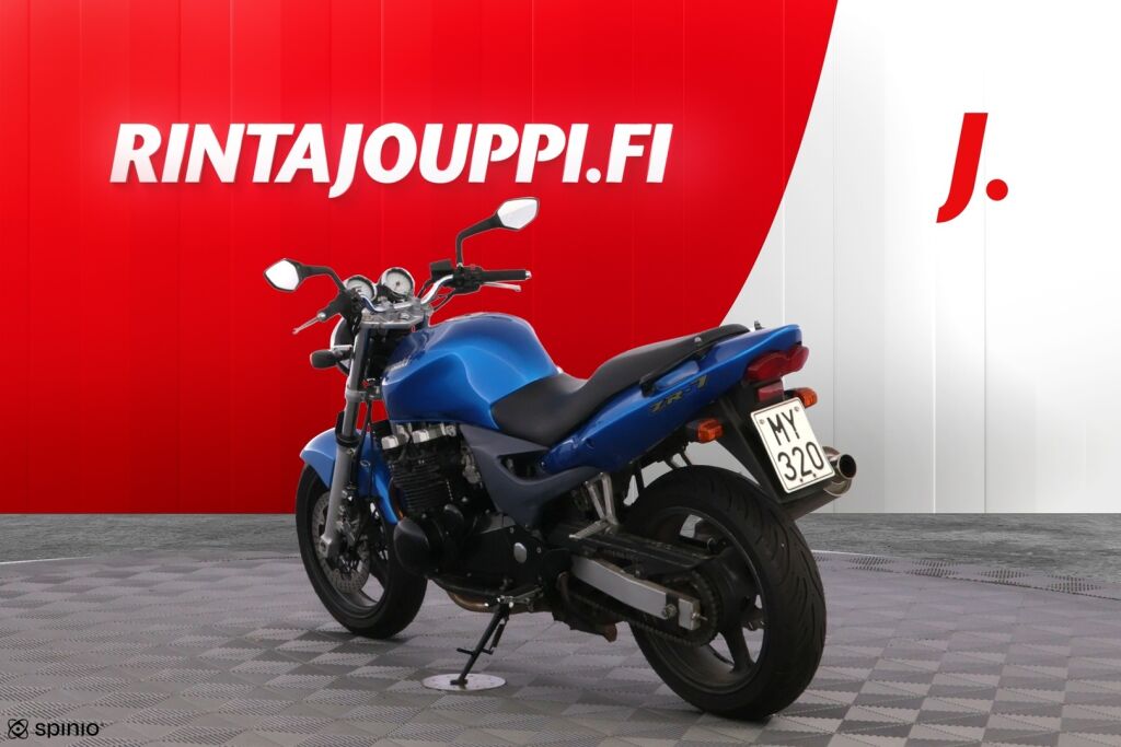 Kawasaki ZR-7 2001 Harmaa