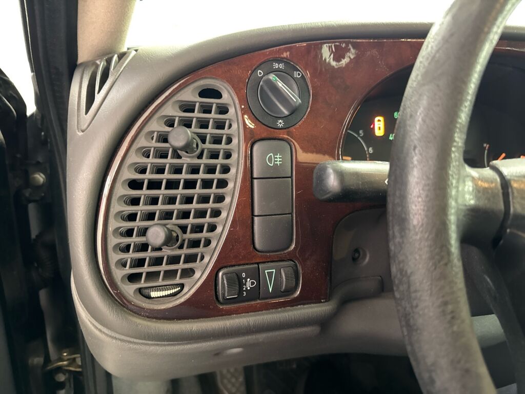 Saab 9-3 2000 Vihreä