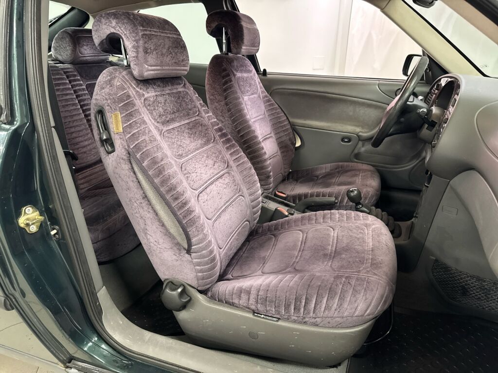 Saab 9-3 2000 Vihreä