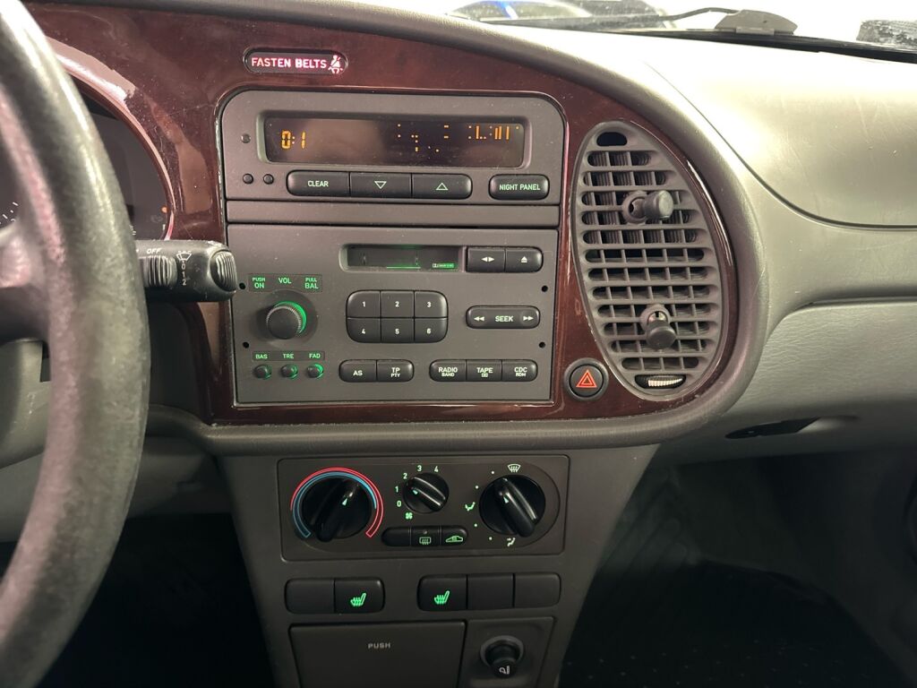 Saab 9-3 2000 Vihreä