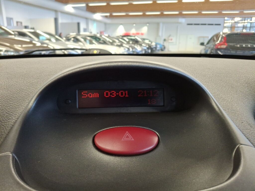 Peugeot 206 2000 Harmaa