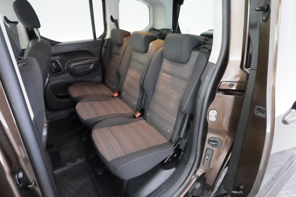 Opel Combo 2020 Ruskea (beige)