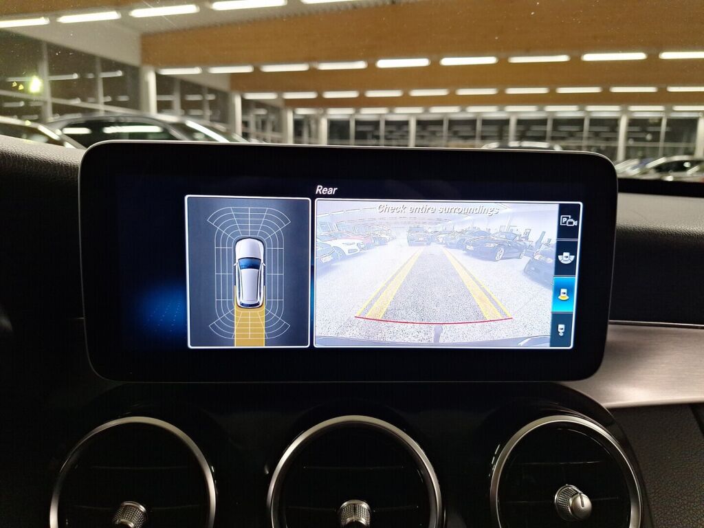 Mercedes-Benz C 2020 Musta