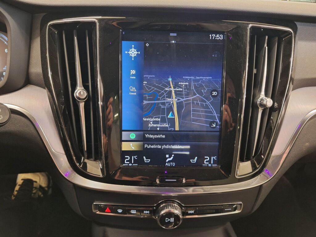Volvo V60 2020 Valkoinen