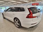 Volvo V60 2020 Valkoinen