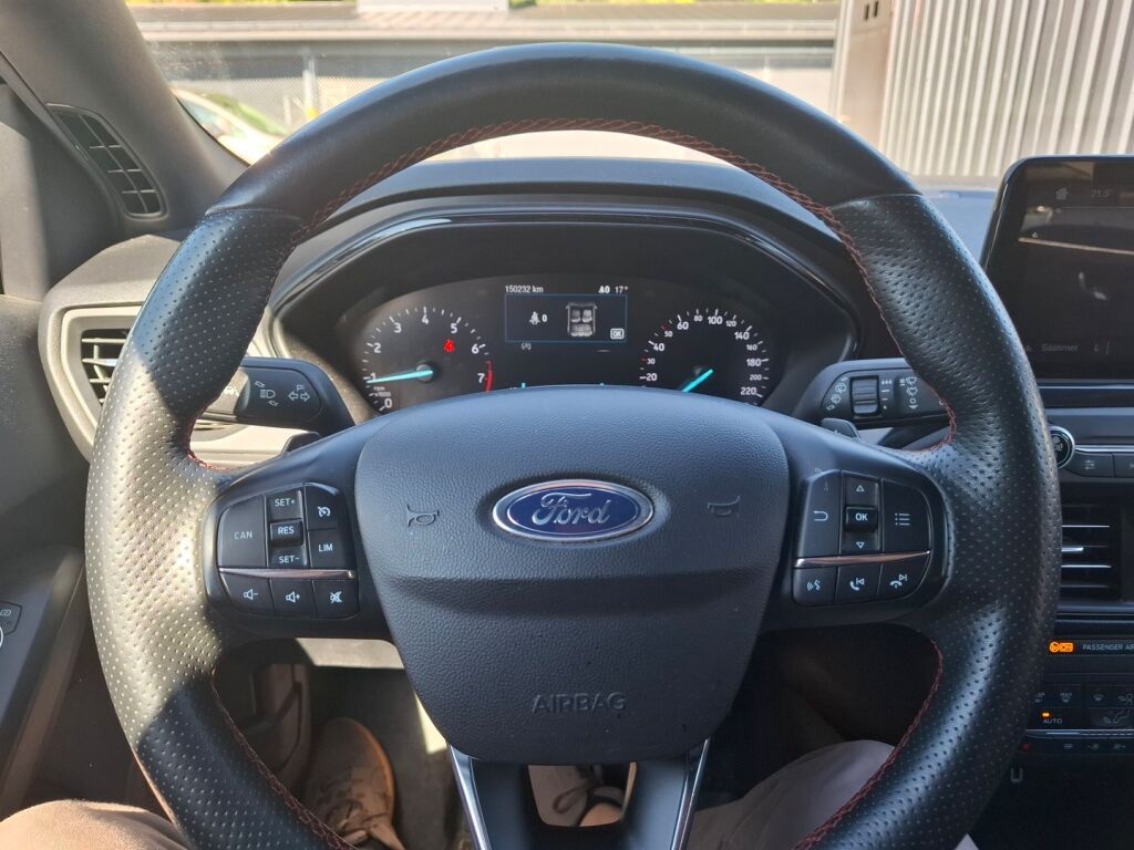 Ford Focus 2020 Harmaa