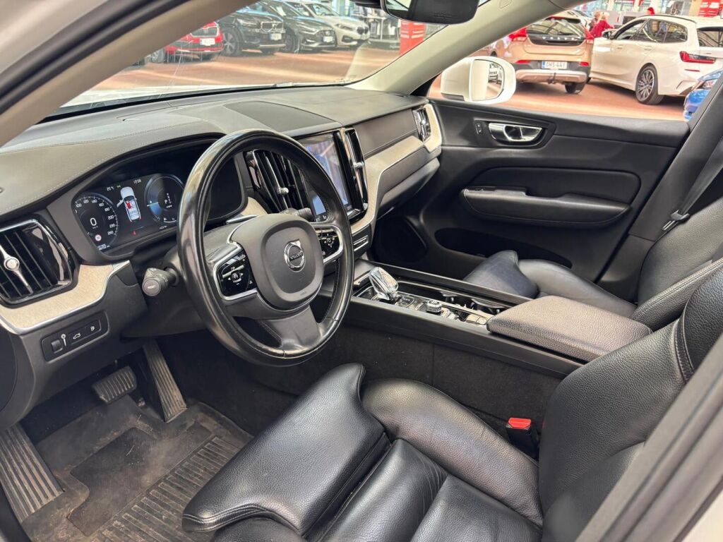 Volvo XC60 2020 Valkoinen
