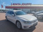 Volkswagen Passat 2018 Valkoinen