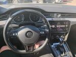 Volkswagen Passat 2018 Valkoinen