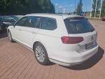 Volkswagen Passat 2018 Valkoinen