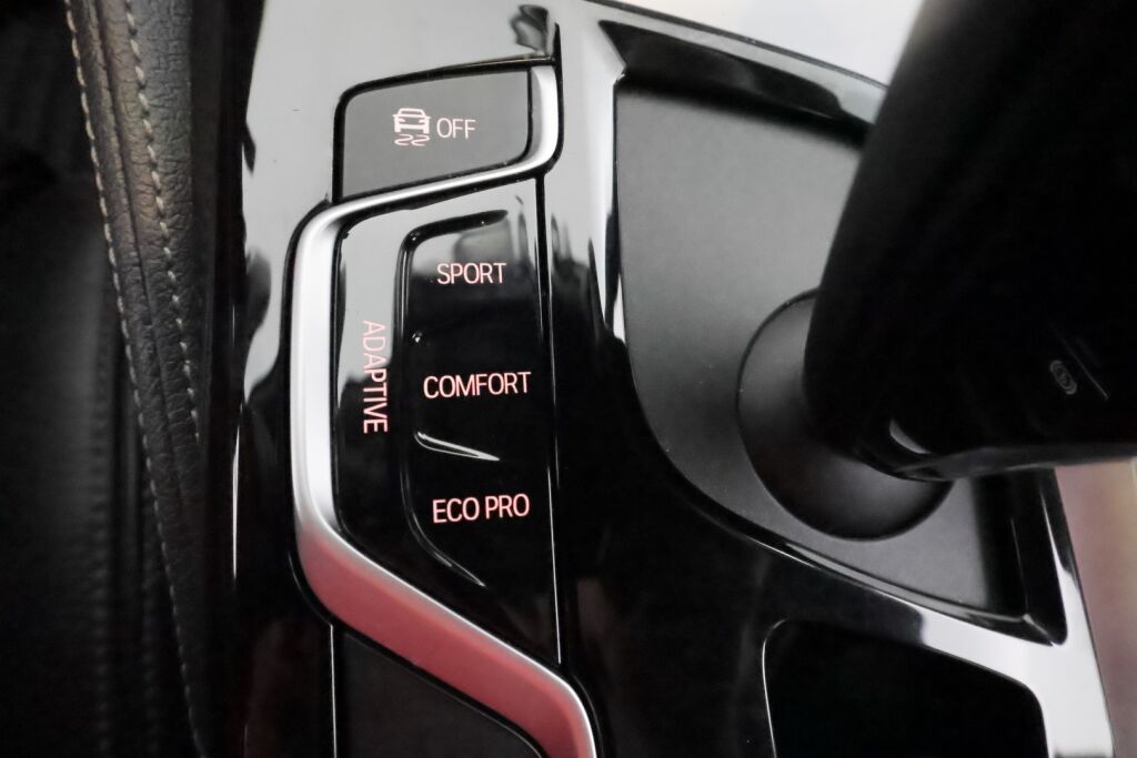 BMW 530 2019 Valkoinen