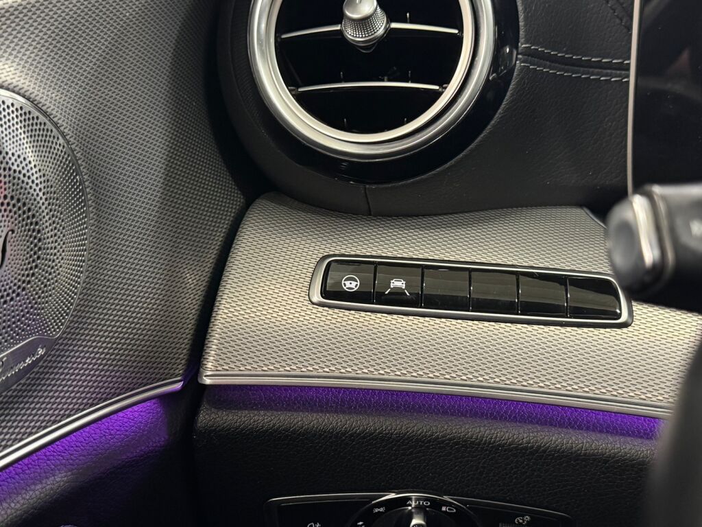 Mercedes-Benz E 2017 Harmaa